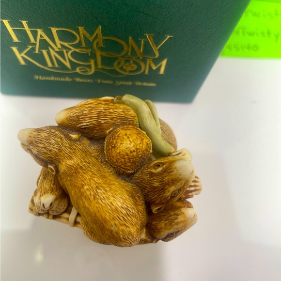 BNIB RARE Vintage Harmony Kingdom Treasure Zest Beavers Trinket Box - Picture 5 of 16